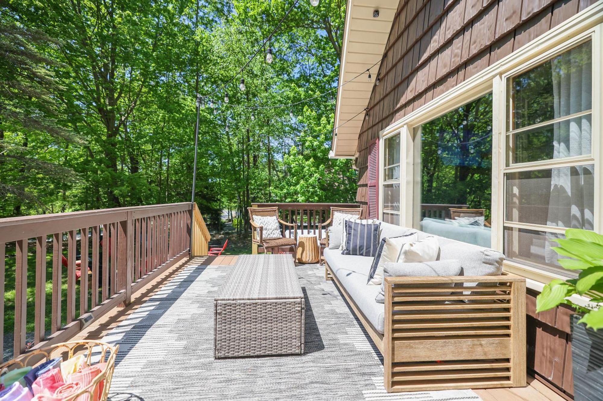 Family Pocono Gem By The With Private Sauna, Hot Tub, And Huge Game Chalet